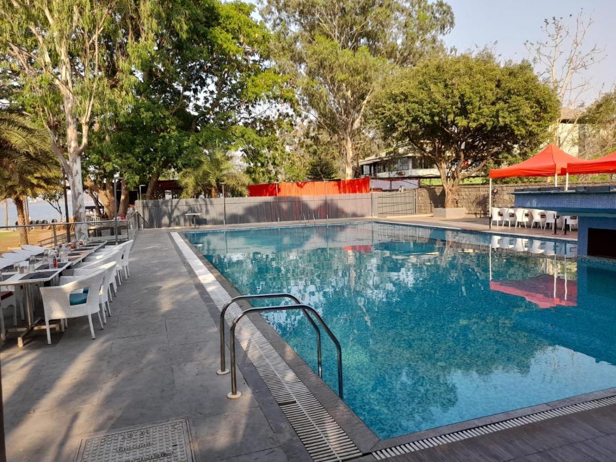 Aquarius Resort Gorhe Khurd Exterior photo